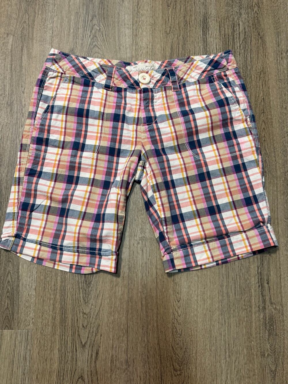Aeropostale Y2K Multicolor Plaid Bermuda Shorts
